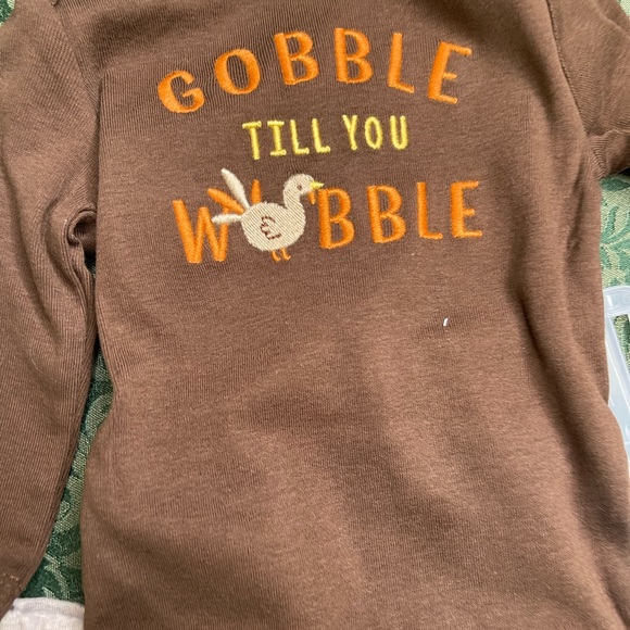 NWT NB Gobble til you Wobble boy girl turkey FIRST thanksgiving outfit carters - Picture 6 of 8